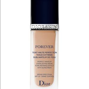 DIOR FOREVER FOUNDATION SHADE 035